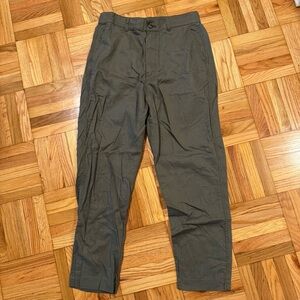 Uniqlo Women’s Green Linen Blend Pants (Medium/28-29)